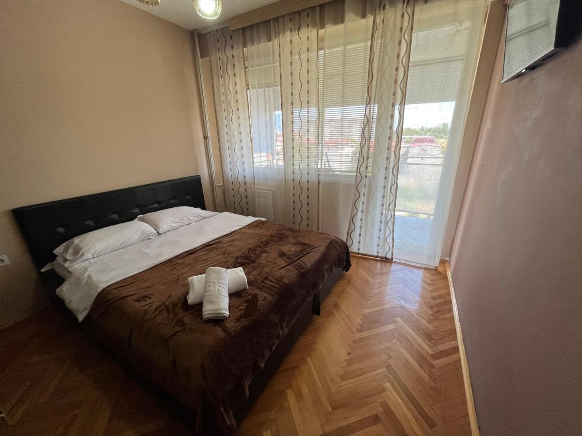 Mickitos Mm Apartment Skopje Exterior photo