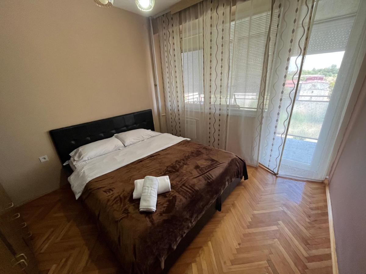 Mickitos Mm Apartment Skopje Exterior photo